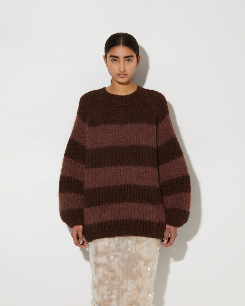 Maiami hand-knitted pullover made from Alpaca.