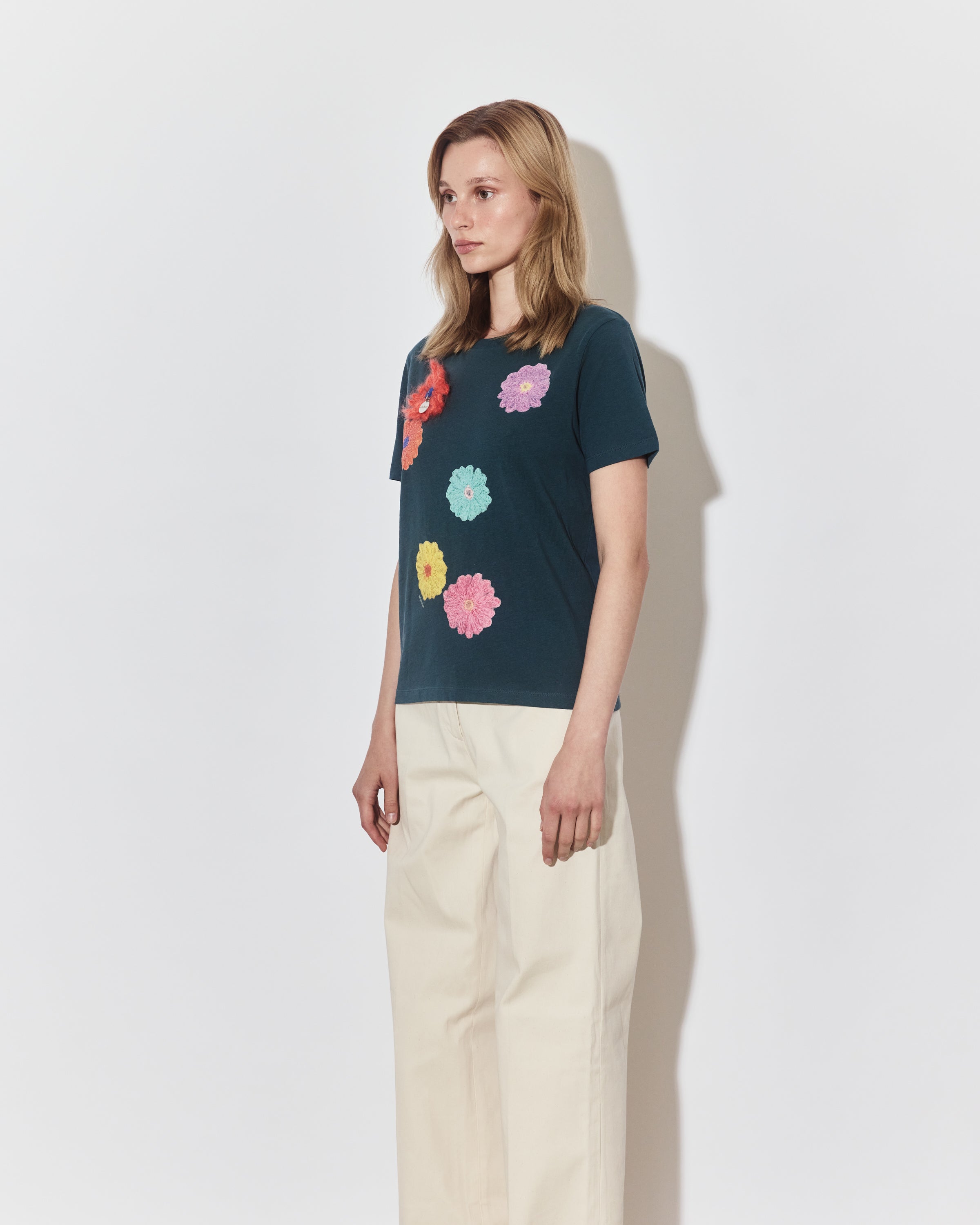 Model with t-shirt with flower print
