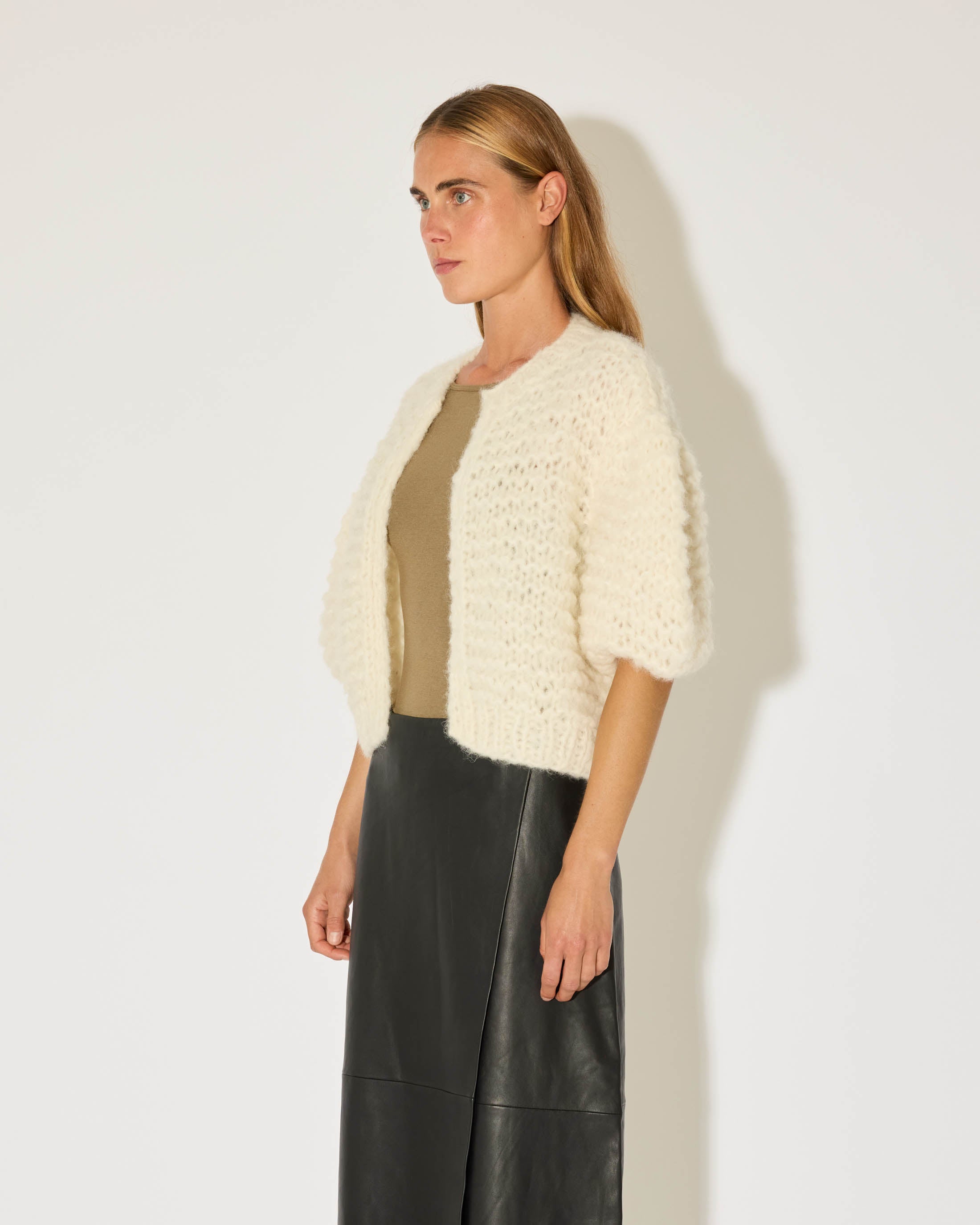 Fleecy Alpaca Puffy Short Sleeve Cardigan