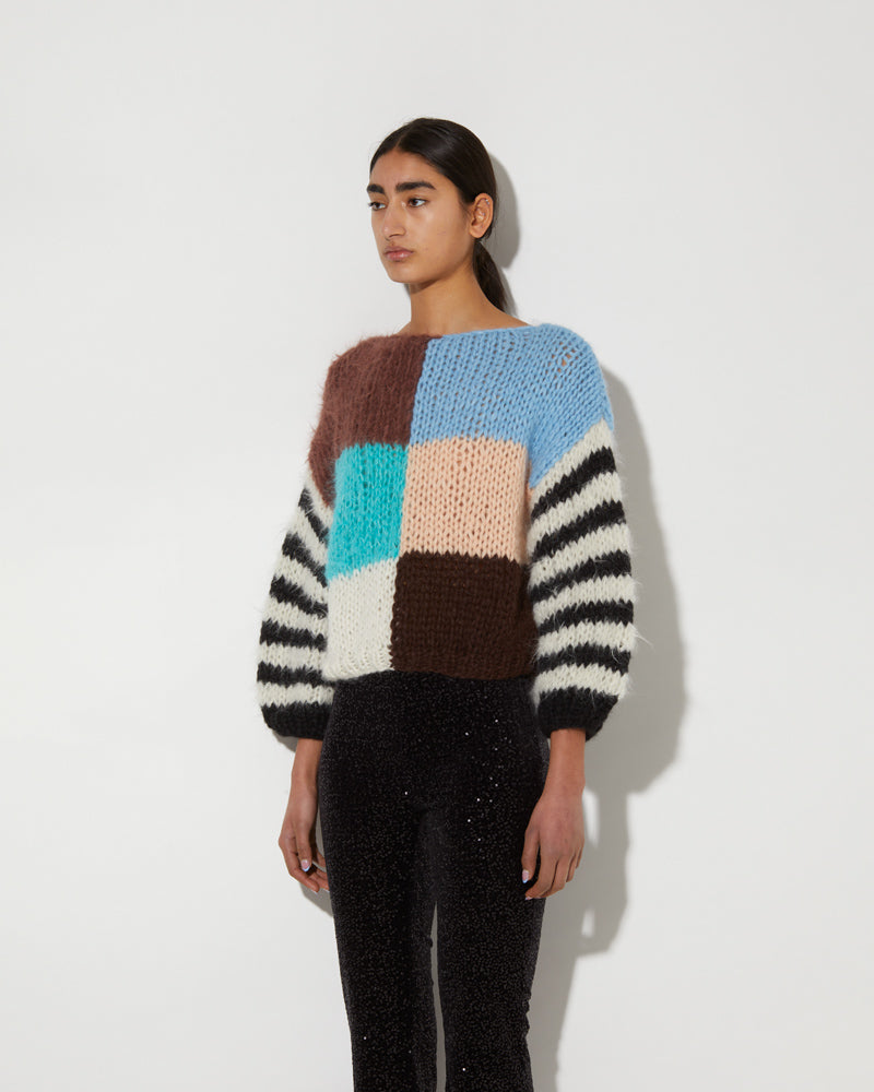 Maiami big sweater in colour blocking. Knitwear Pullover.
