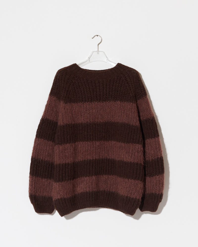 Maiami Alpaca Pullover in DarkChocolate. Hand-knitted sweater.