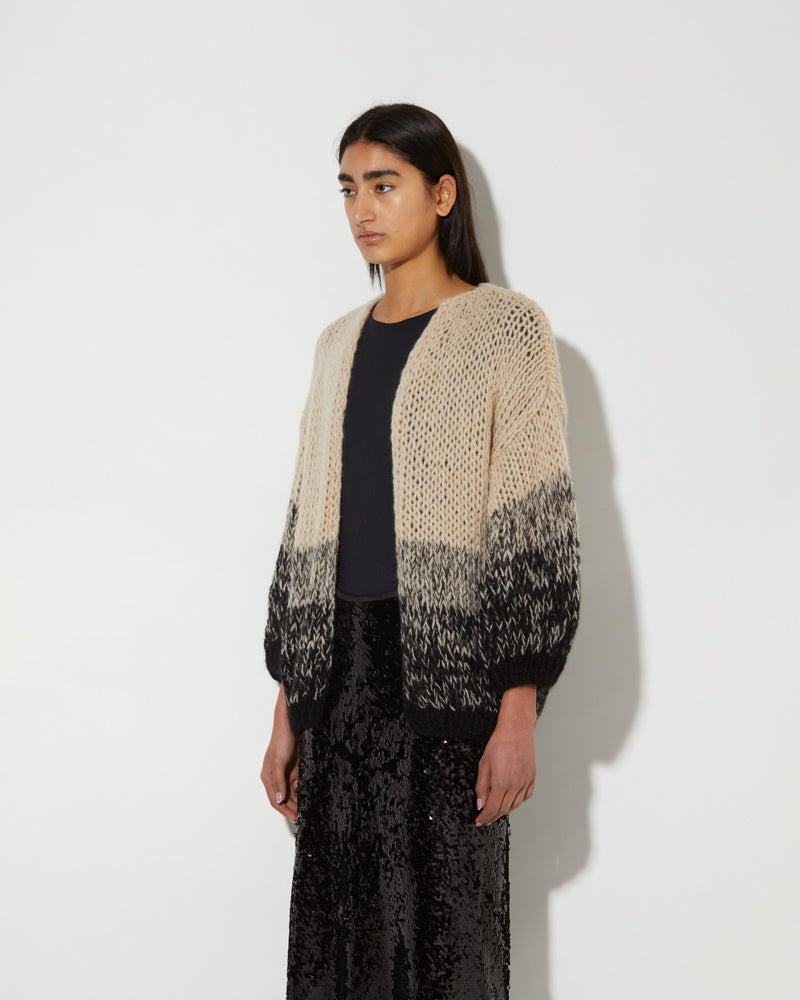 Maiami big cardigan in black and beige. 100% Cashmere.