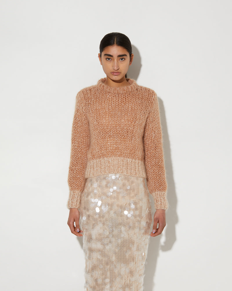 Maiami Short Mohair sweater in camel/creme.